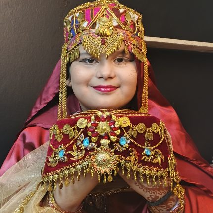 সিগনেচার হালিমা সুলতান ভেলভেট ক্যাপ ও ব্রাইডাল হেডগিয়ার